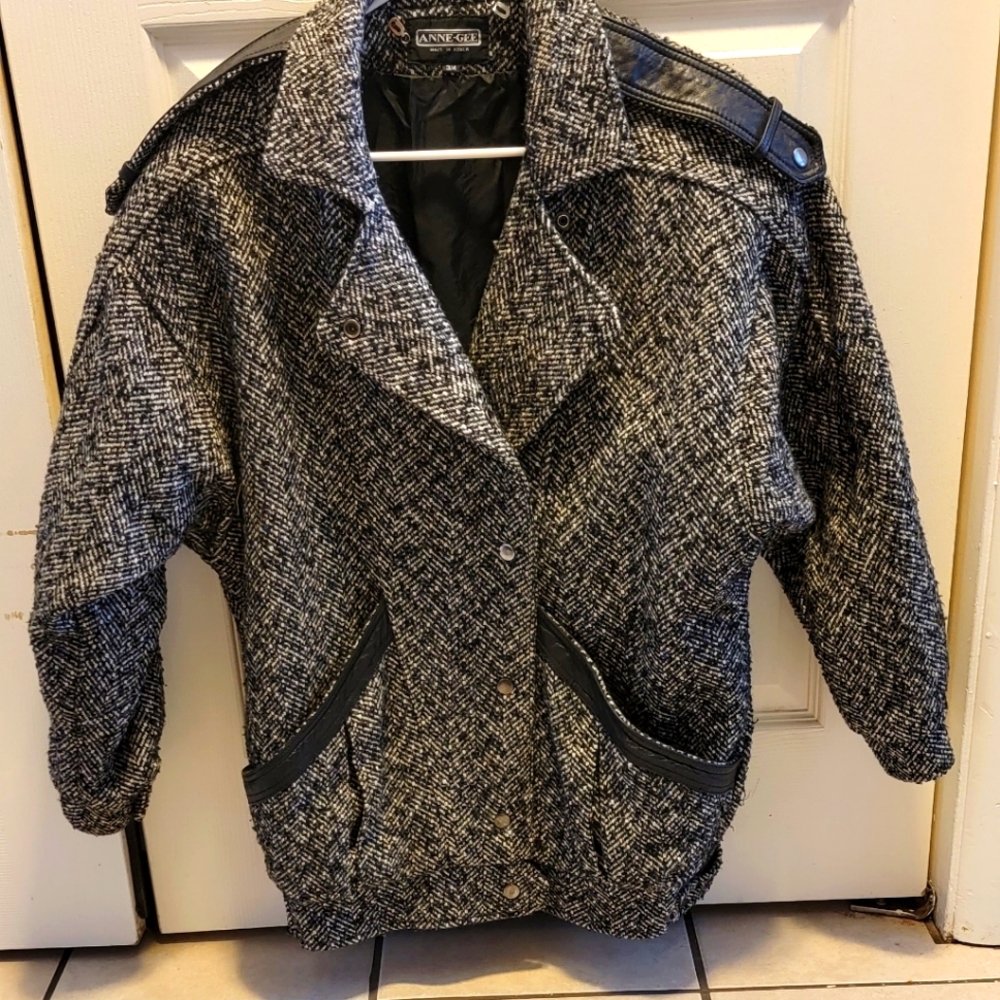 Anne-Gee Vintage Heavy Tweed Coat with Genuine Leather Accents